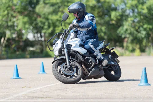 Motorrijbewijspoint Emmen motor rijtest